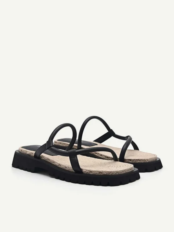 woven_sandals_0-1.webp Woven Sandals<PEDRO New