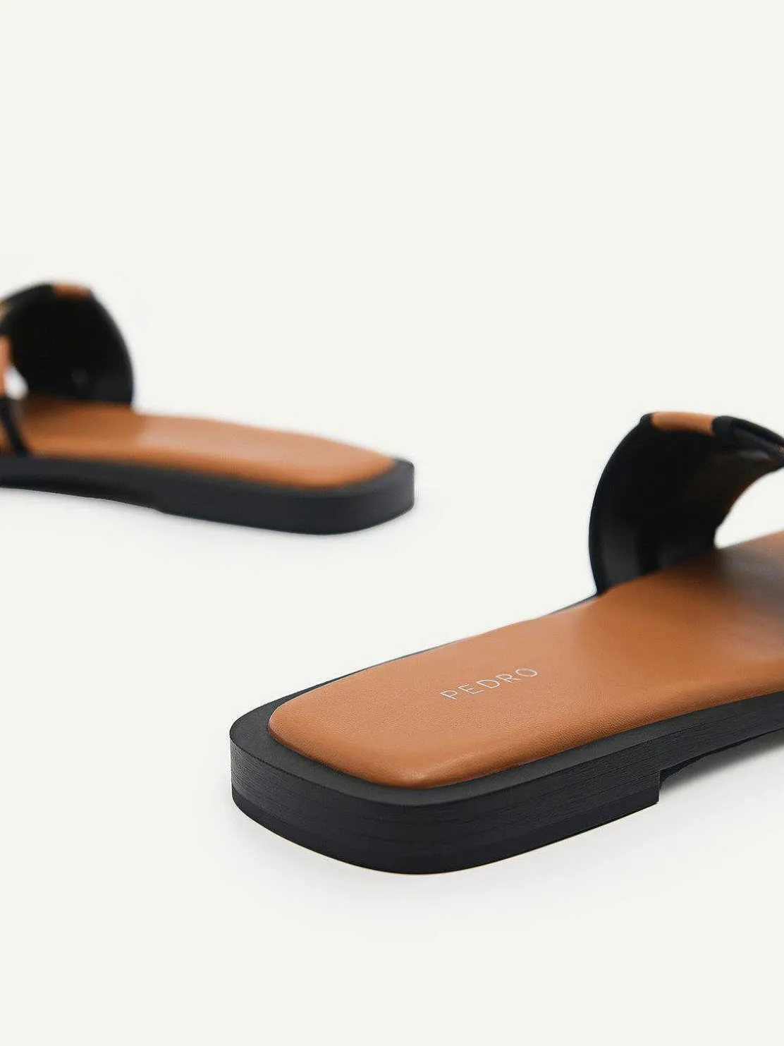 woven_sandals_0-2.webp Woven Sandals<PEDRO Sale