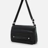 yara_shoulder_bag_7-1.webp Yara Shoulder Bag<PEDRO Discount