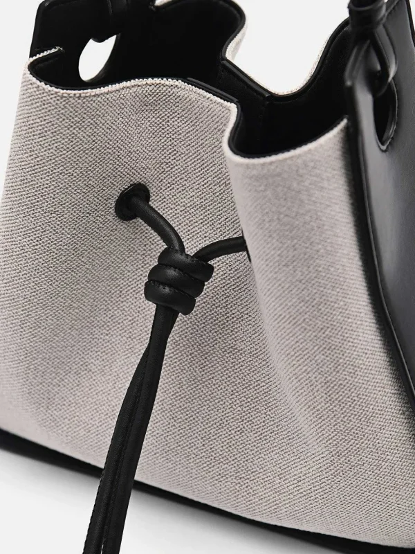 yasmin_linen_bucket_bag_4-1.webp Yasmin Linen Bucket Bag<PEDRO Hot